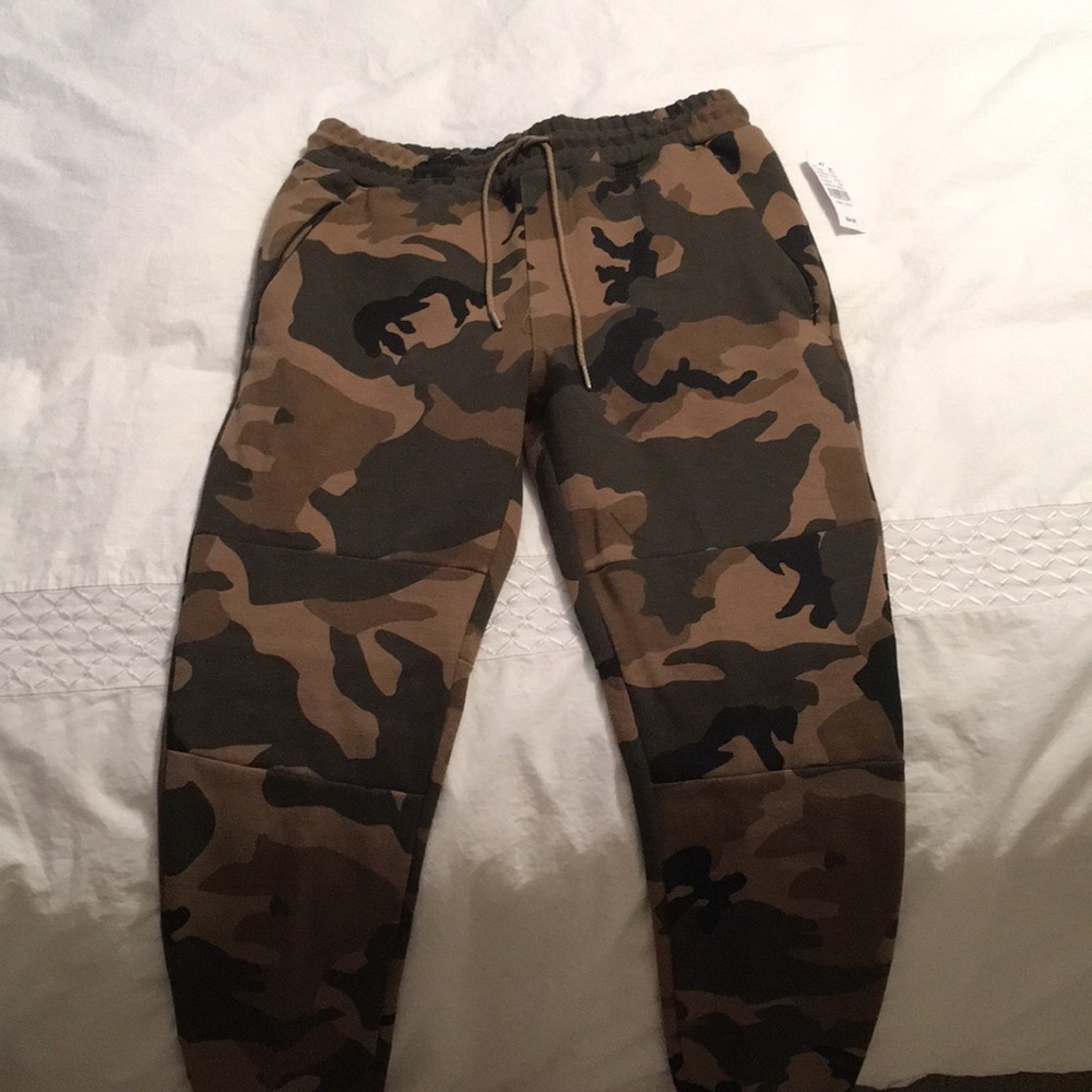 Pacsun Camo Joggers